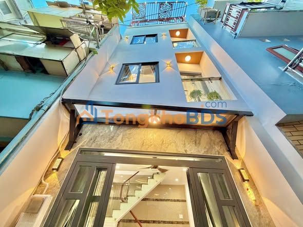 Nhà Huỳnh Văn Bánh Phú Nhuận 24m2 5.35 tỷ - Chính chủ bán