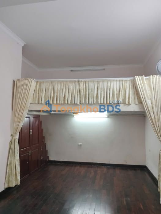 Nhà nguyên căn Lý Nam Đế 45m² 6.5 triệu - Sẵn sàng ở ngay