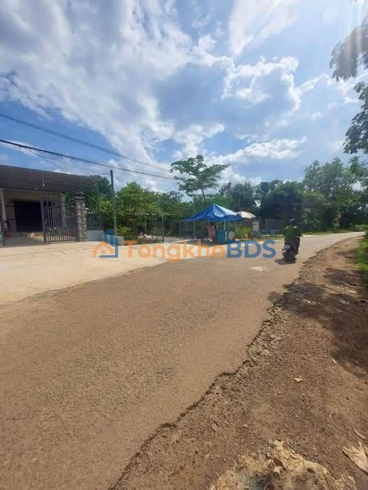 Đất nền Bình Long 304m² 999 triệu - Sổ đỏ chính chủ