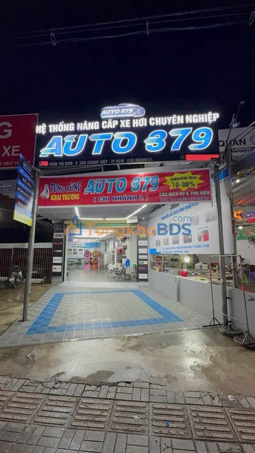 Gara oto Q12 125m2 100 trieu - Sang nhuong KD