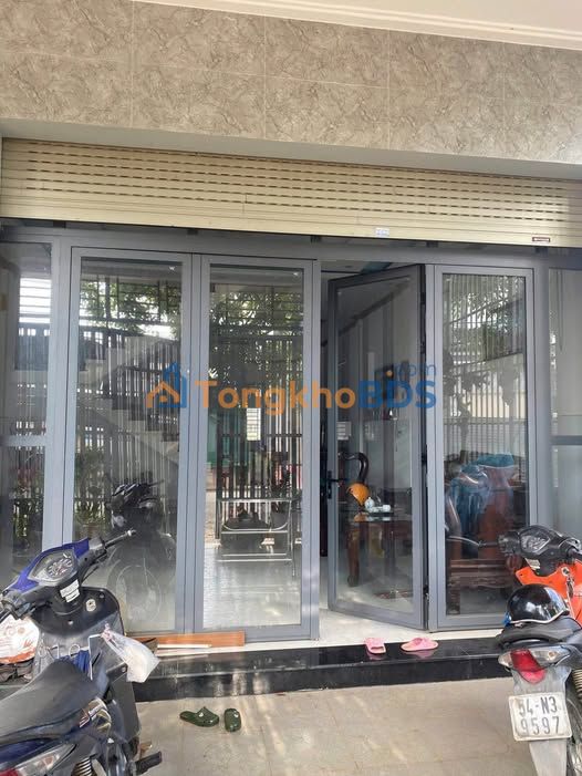 Nhà mặt tiền Lương Thế Vinh Bảo Lộc 120m² 6.5 tỷ - Sẵn sàng ở ngay
