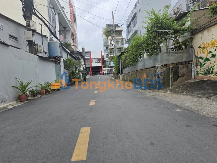 Nhà Lê Văn Việt 150m² 14 tỷ - Ô tô vào tận nhà