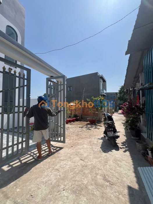 Nhà Mỹ Lộc Cần Giuộc 98m2 1.89 tỷ - Ô tô vào tận nhà