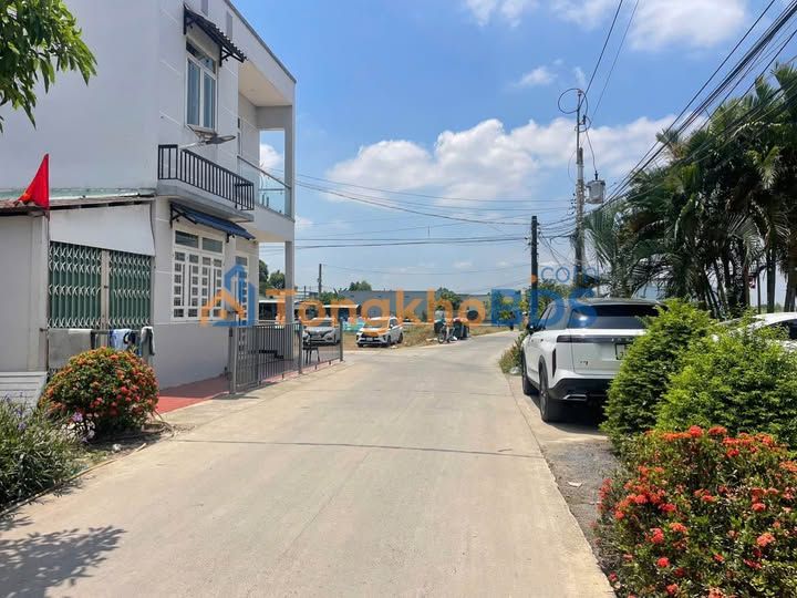 Đất nền Tân Bửu Bến Lức 135m² 1,35 tỷ - Đường to ô tô