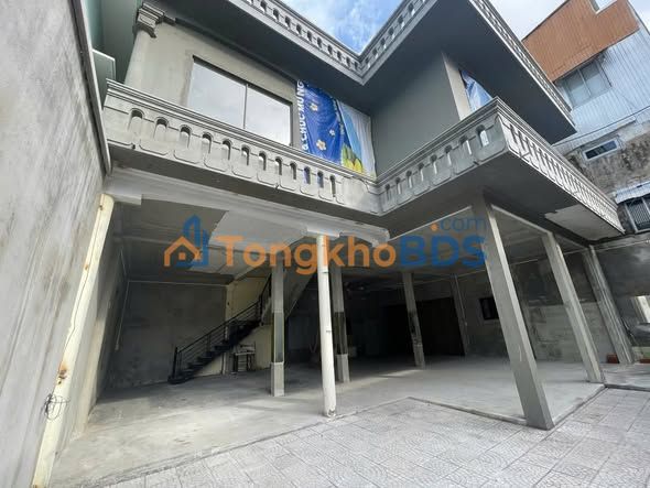 Nhà cho thuê Nguyễn Thái Học 185m² 15 triệu - Sẵn sàng ở