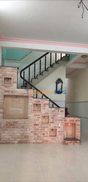 Nhà Trệt Lầu Định Hòa TDM giá 5 triệu - Ô tô vào tận nhà