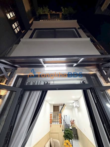 Nhà 3T Nguyễn Thượng Hiền Q3 25m² 4.9 tỷ - Ô tô vào tận nhà