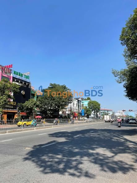 Nhà phố Đường Tên Lửa Bình Trị Đông B 80m² 21 tỷ - Kinh doanh