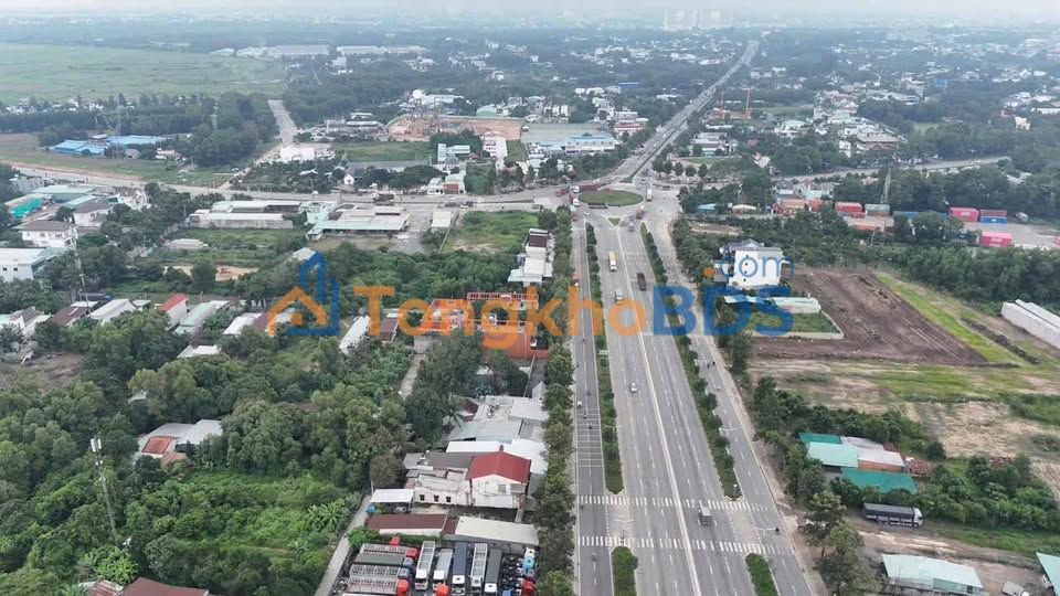 Đất Trần Ngọc Lên Tây Hồ 135m² 4.7 tỷ - Đường to ô tô