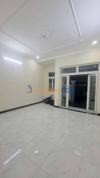 Nhà mặt tiền Tam Bình Thủ Đức 8.4 tỷ - Thích hợp KD