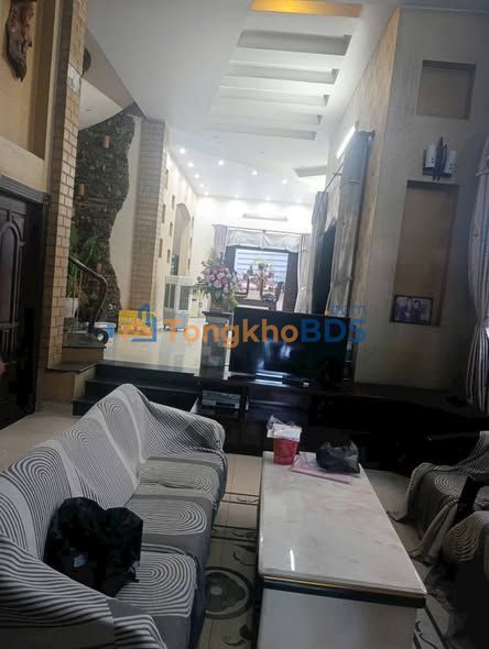 Nhà mặt tiền Lê Văn Khương Q12 256m² - Ô tô vào tận nhà