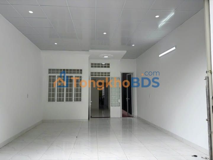 Nhà 3PN Sương Nguyệt Ánh 150m² 8 triệu - Sẵn sàng ở ngay