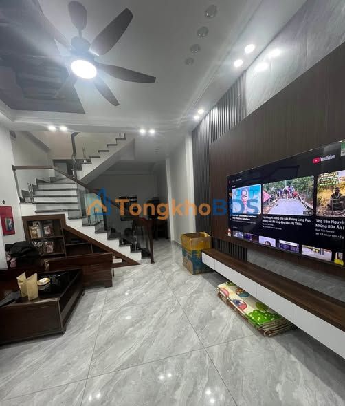 Nhà Vĩnh Niệm Lê Chân 42m² 3.8 tỷ - Full nội thất