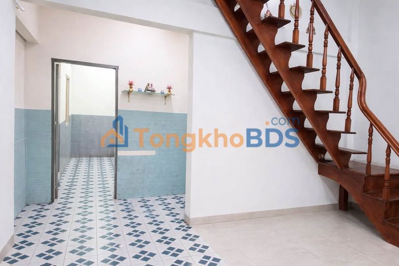 Nhà riêng Phường 4 Tân Bình 76m2 6.2 tỷ - Oto vao tan nha