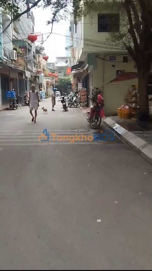 Nha rieng Thi tran Van Dien 46m2 6.95 ty - O to vao tan nha