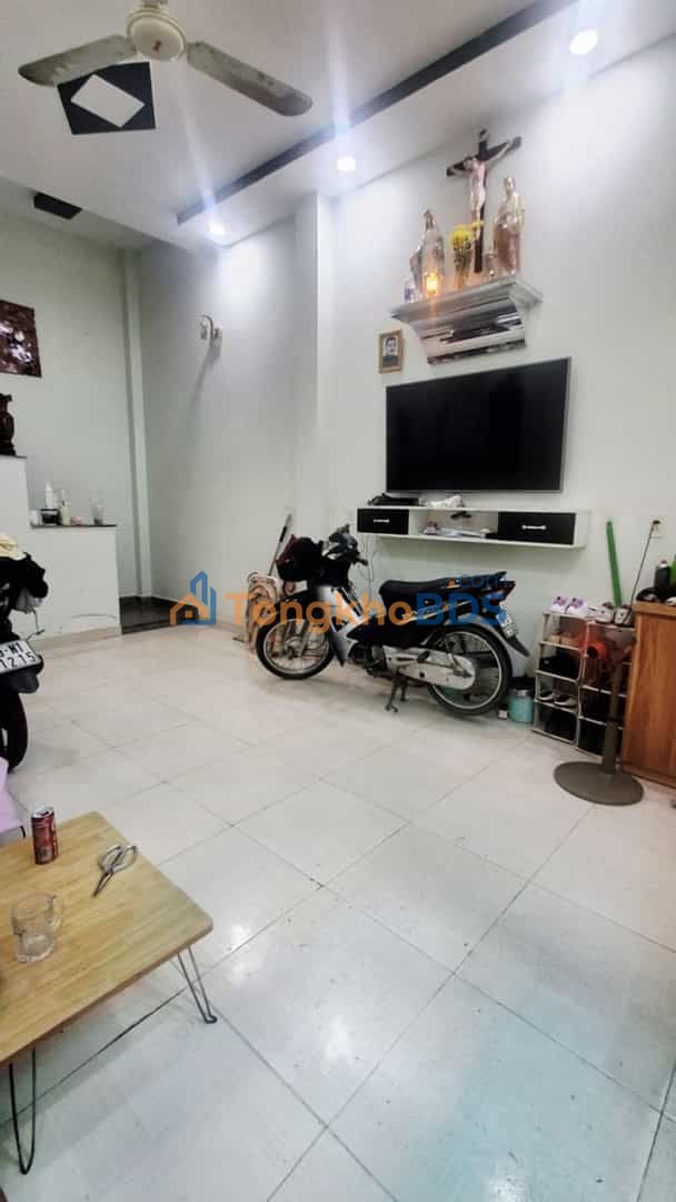 Nhà riêng Bình Tân 28m² 3.15 tỷ chính chủ bán