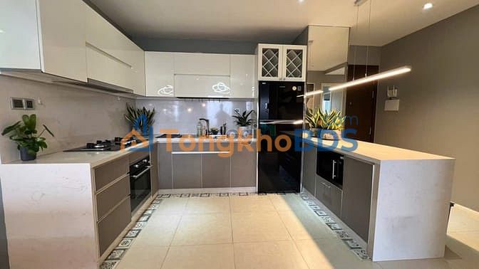 Căn hộ Garden Gate Phú Nhuận 85m² giá 20 triệu - View đẹp