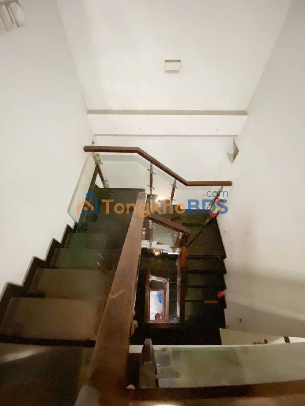 Nhà phố Gò Dầu Tân Phú 90m² giá 10 tỷ - Ô tô vào tận nhà