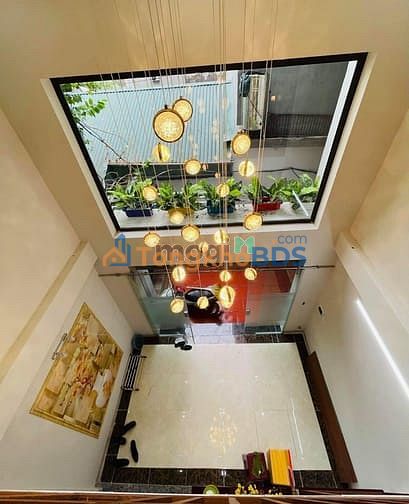 Nhà phố Nam Ngư Hoàn Kiếm 54m² giá 28 tỷ - Ô tô vào trực tiếp