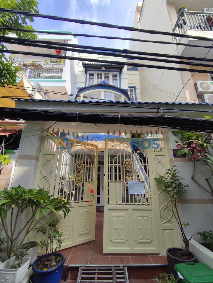 Nhà Huỳnh Tấn Phát Q7 100m2 11.2 tỷ - Ô tô vào tận nhà