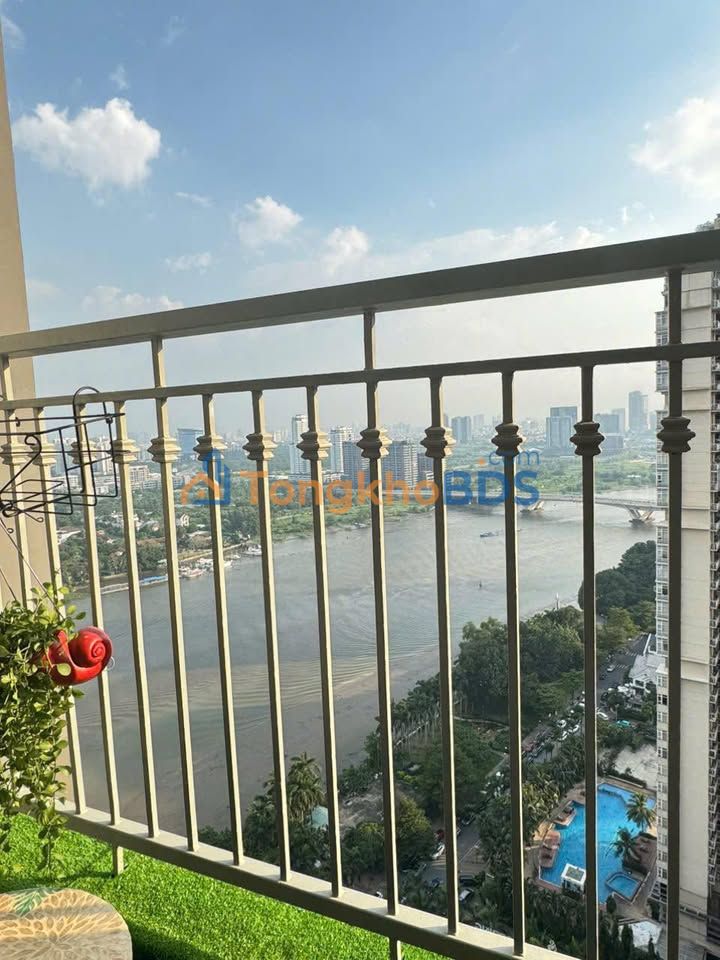 Căn hộ Vinhomes Central Park 1PN 20 triệu - View đẹp sông