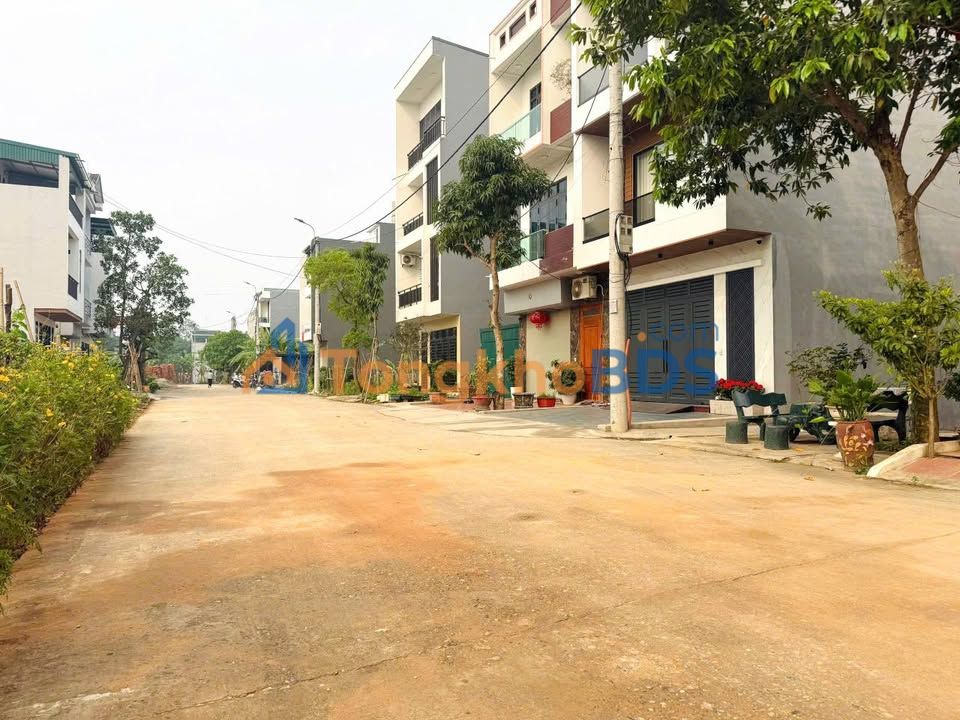 Đất nền Trưng Vương Việt Trì 99m² 5 tỷ - Hạ tầng hoàn thiện