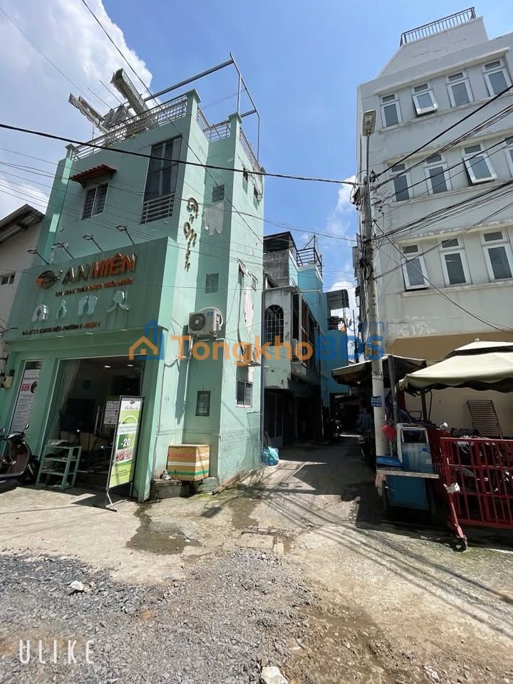 Nhà Quận 4 29m² 6.8 tỷ - Ô tô vào tận nhà