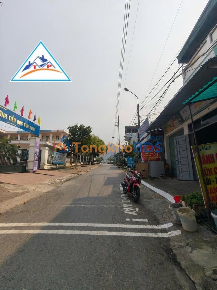 Đất nền Trần Khát Chân Lai Châu 105m² 1 tỷ - Sổ đỏ chính chủ