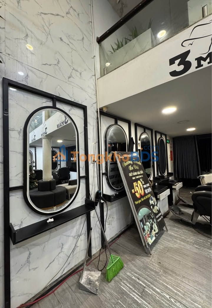 Nhà phố Trần Hưng Đạo Huế 450m² 33 triệu - Mặt tiền kinh doanh