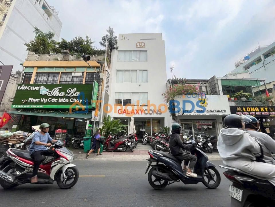 Nhà mặt tiền Trần Quốc Toản Q3 48 tỷ - Ô tô vào nhà