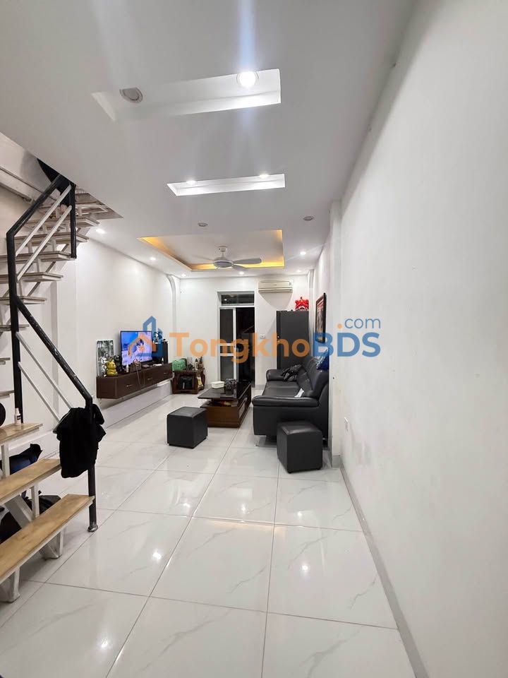 Căn hộ Phố Hồng Mai 70m² 4 tỷ - View đẹp, sẵn ở