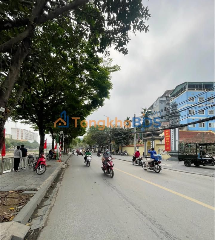 Nhà riêng Kim Giang 36m² - ô tô vào tận nhà