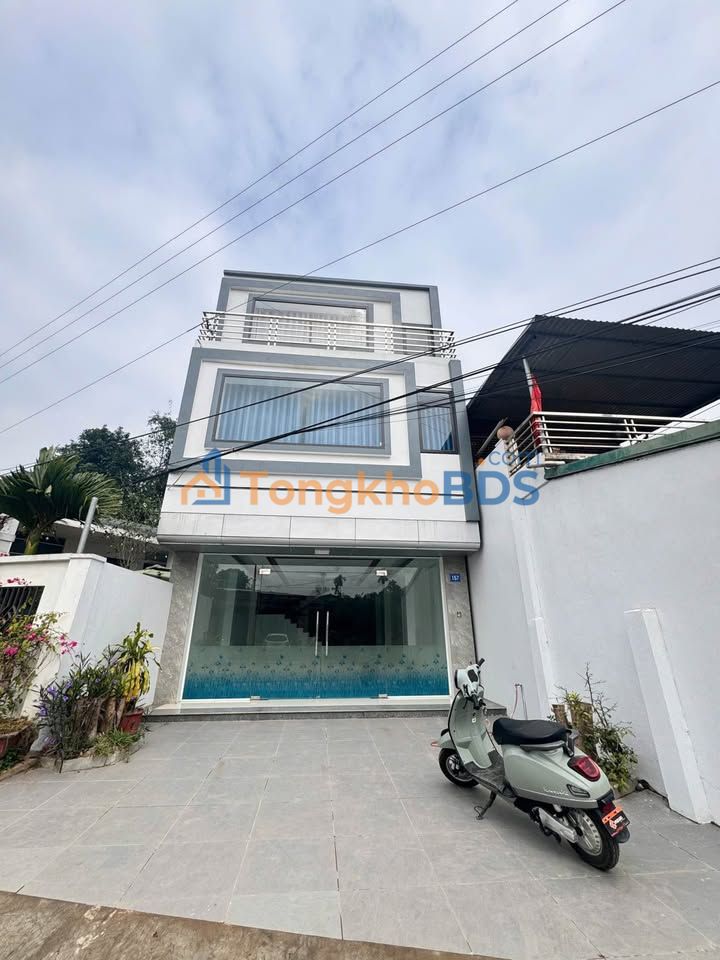 Nhà phố Lê Lợi Yên Bái 120m² giá 3.5 tỷ - Chính chủ bán