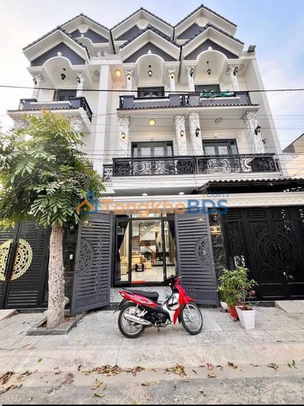 Nhà riêng Đức Hòa 72m² giá 3.25 tỷ - Ô tô vào nhà