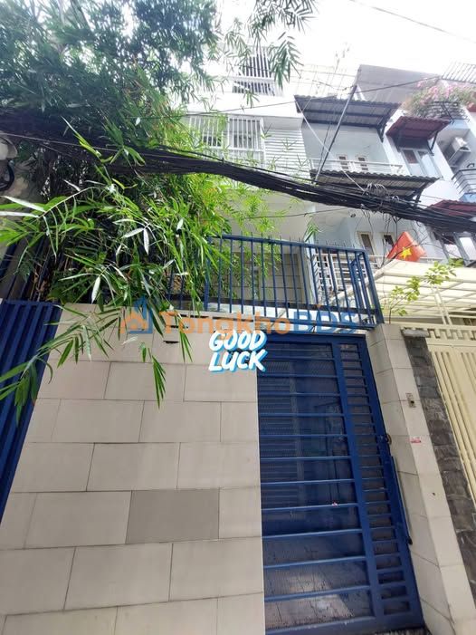 Nhà Quận 10 CMT8 60m² 12.8 tỷ - Chính chủ bán gấp ô tô vào