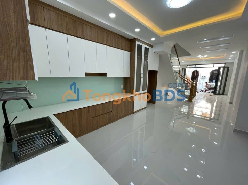 Nhà Tân Phú Tô Hiệu 60m² giá 8.95 tỷ - Chính chủ bán