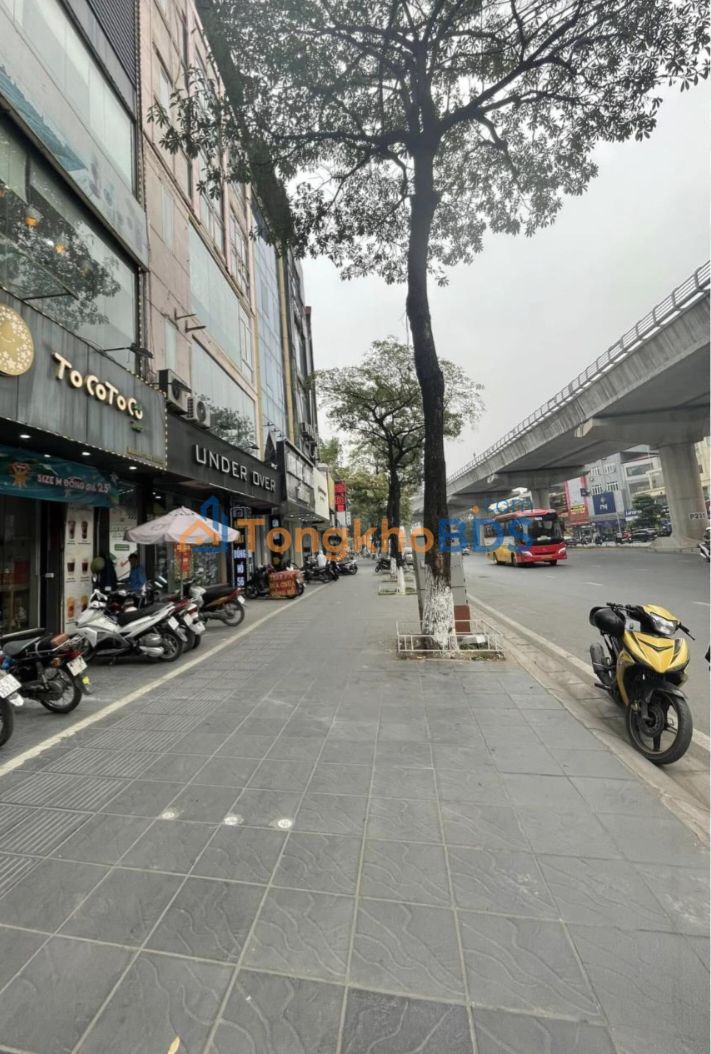 Nhà mặt phố Hồ Tùng Mậu 24m² giá 25 triệu - Mặt tiền kinh doanh