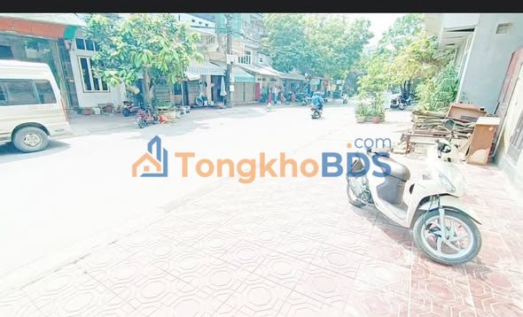 Nha 3T Trinh Kha 100m2 gia 7,5tr - Oto vao tan nha