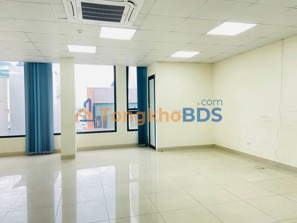 Văn phòng Nguyễn Xiển 50-150m² 12-25 triệu - Giá thuê hợp lý