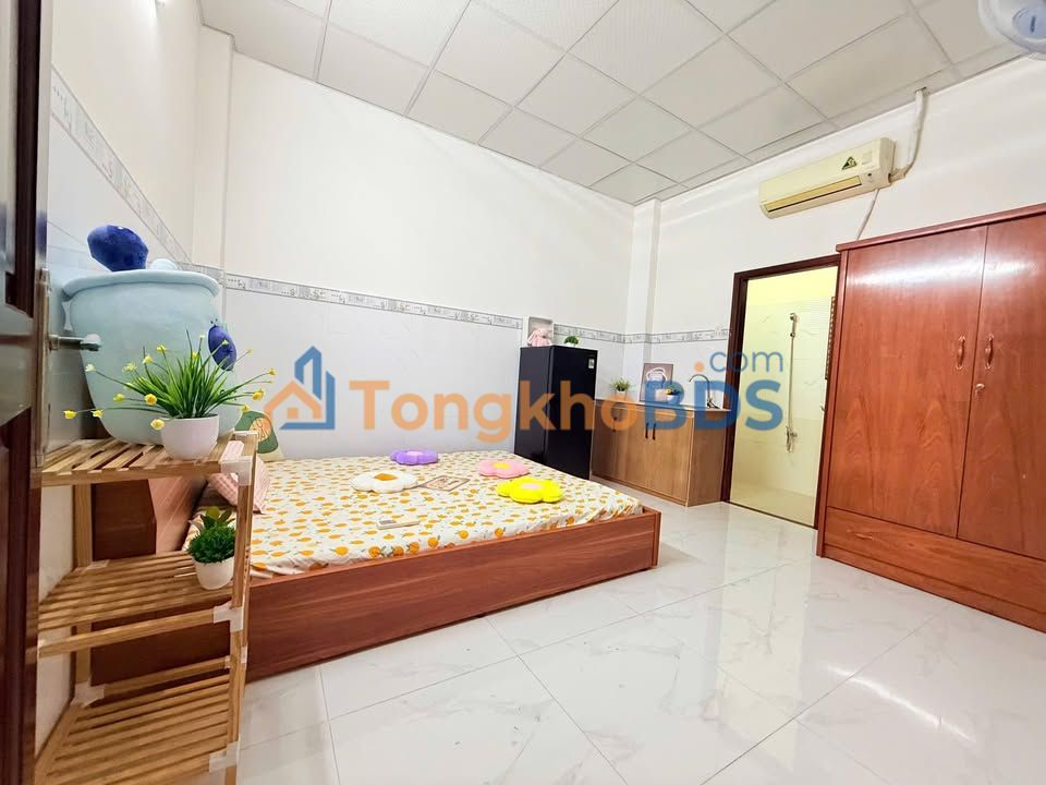 Phòng trọ Cách Mạng Tháng 8 Q10 4.5 triệu Full nội thất