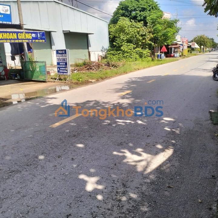 Kho xưởng Trung An Củ Chi 2.073m² 26 tỷ - Container thoải