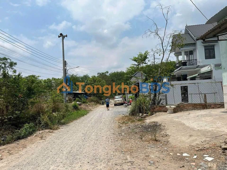 Đất nền Tân Hiệp 15 Tân Uyên 300m² 3.15 tỷ - Sổ đỏ chính chủ