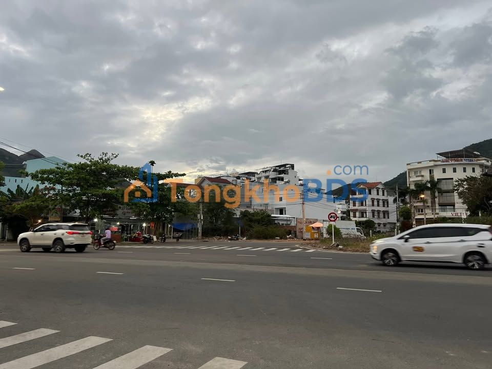 Đất nền Phạm Văn Đồng Nha Trang 306m² 22.95 tỷ - Sổ đỏ chính chủ