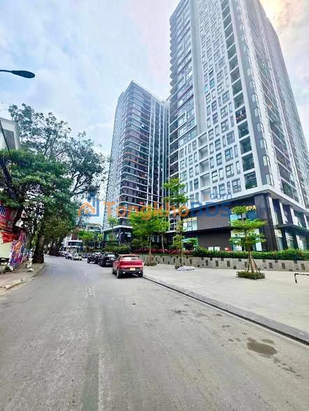 Nhà Phố Đức Giang 33m² hơn 7 tỷ - Ô tô tránh sẵn sàng ở ngay