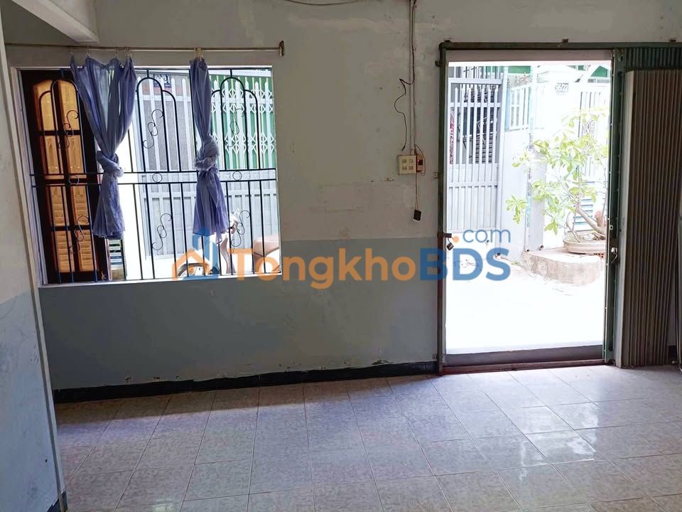 Nhà Hẻm Lê Văn Hưu Quy Nhơn 40m² sổ đỏ chính chủ - Chính chủ bán