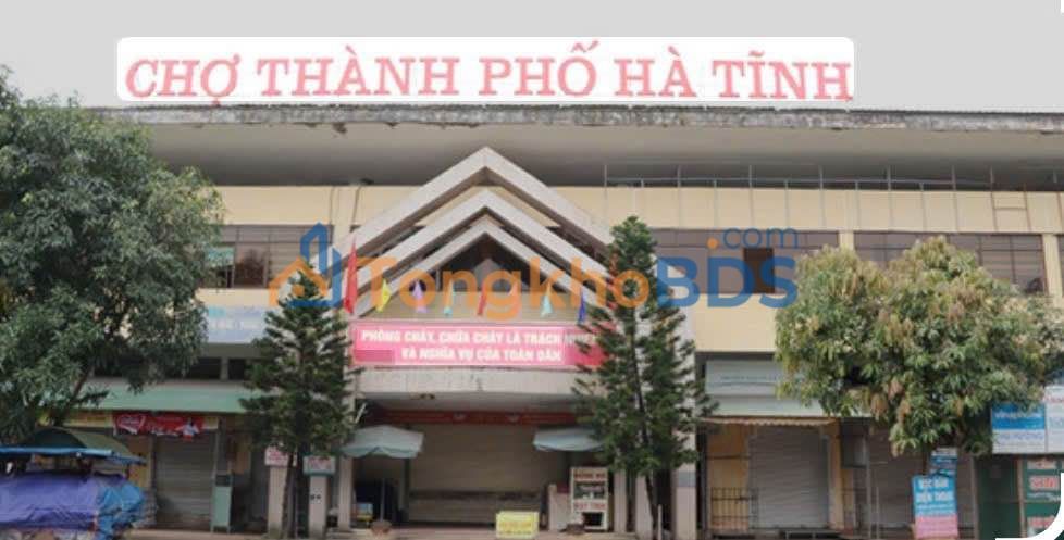 Nhà mặt tiền 17 Hà Tôn Mục 198m² - Mặt tiền kinh doanh