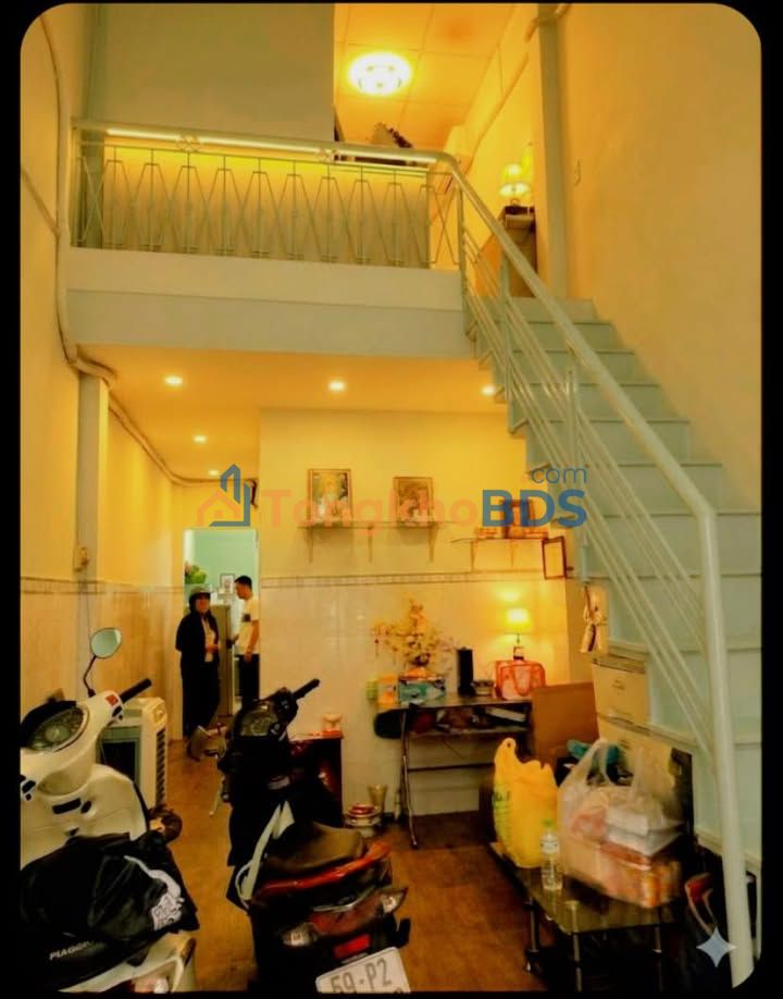 Nhà Nguyễn Sĩ Sách 40m2 4 tỷ - Ô tô vào tận hẻm