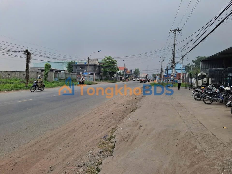 Đất TMDV Bến Lức 2.700m² 22 tỷ - Sổ đỏ chính chủ