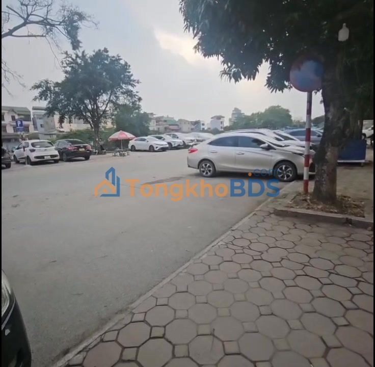 Townhouse Xa La 83m2 20 tỷ - Ô tô kinh doanh sầm uất