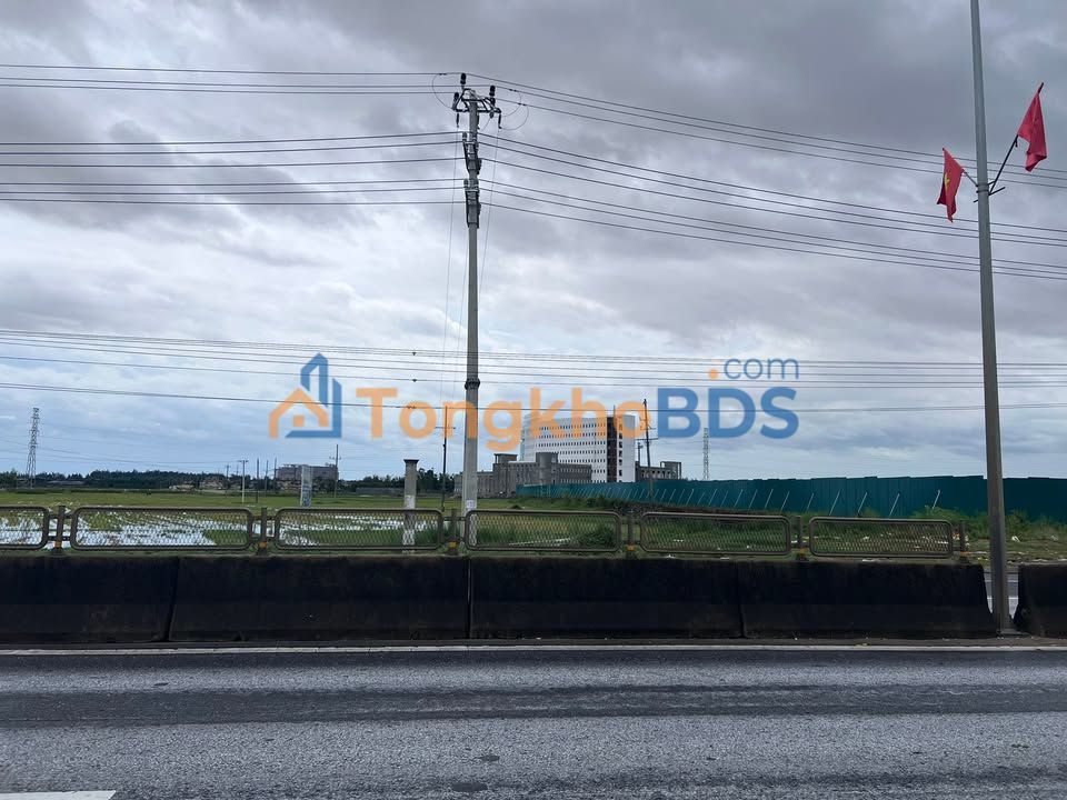 Đất nền Quốc Lộ 1A Quảng Thọ 120m² - Đường to ô tô